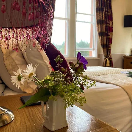 Maple Bank Country Bed & Breakfast