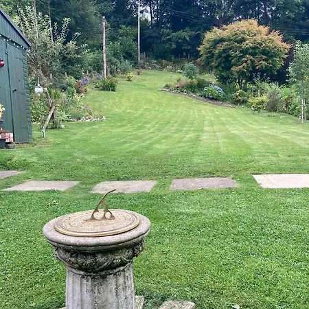 Maple Bank Country Bed & Breakfast