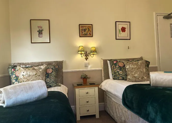 Maple Bank Country 4*